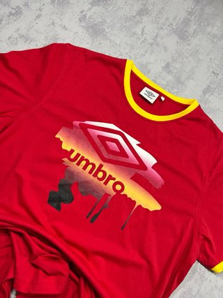 Camiseta Umbro España Roja y Amarilla