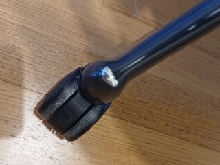 Silla de oficina, marca Humanscale. Negra