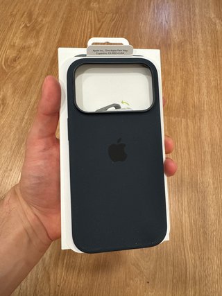 Funda iPhone 17 Pro Silicone Case MagSafe