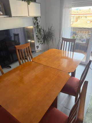 Mesa de comedor extensible madera y tela