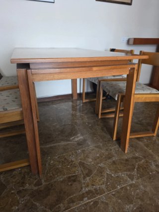 Mesa comedor roble macizo