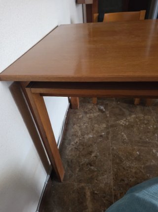 Mesa comedor roble macizo
