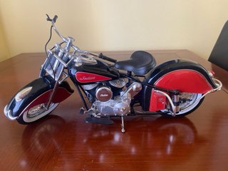 Motocicleta Indian Escala 1/5