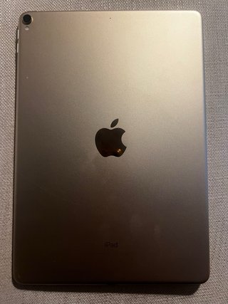 Apple iPad Pro 10.5” A1701 WiFi 64GB ProMotion 120