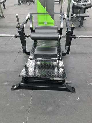 Máquina de gimnasio de segunda mano