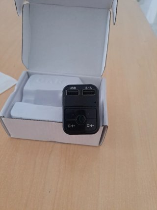 Transmisor FM Bluetooth Coche USB MP3