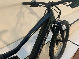 Bicicleta Scott Strike 930 2022 T-L
