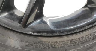 Ford 1973541 e1bj1007ca juego llantas ka+ white