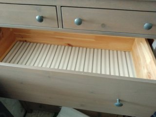 Cómoda 6 cajones Ikea HEMNES