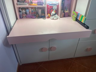 Dormitorio completo para espacios pequeños