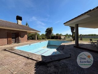 Chalet en venta en Simancas