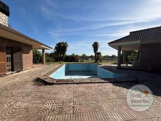 Chalet en venta en Simancas