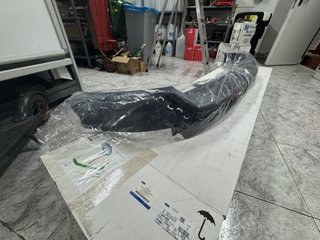 SPOILER PARAGOLPES TRASERO FORD FOCUS 14 ADELANTE