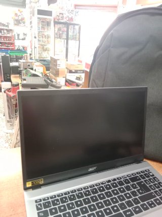 ORDENADOR PORTÁTIL ACER N22C6 PLATEADO CON CARGADO
