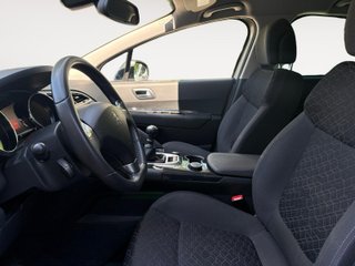 Peugeot 3008 2016
