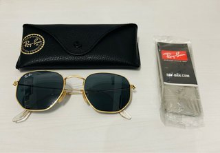 Gafas de Sol Ray-Ban Doradas y Negras