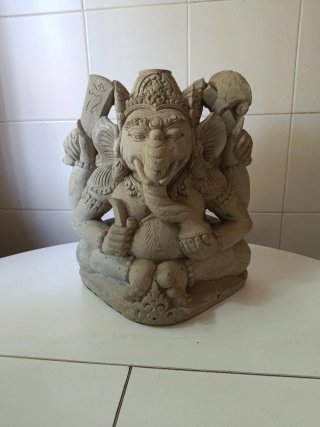 Figura Ganesha de piedra