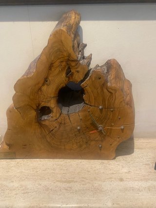 Reloj de madera natural