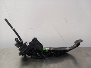 PEDAL EMBRAGUE MG ZS 15S4C 11044710
