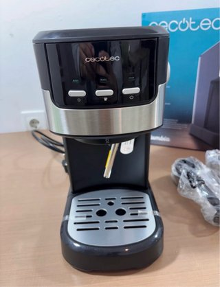 Cafetera Espresso Cecotec Power Espresso 20
