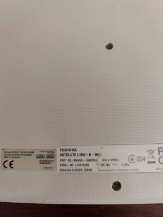 Toshiba Satellite Radius 11 L10W-B-102 Plata