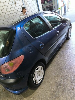 Peugeot 206 2003