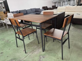 Mesa de cocina con 4 sillas
