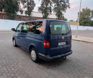 Volkswagen Transporter T5 2004