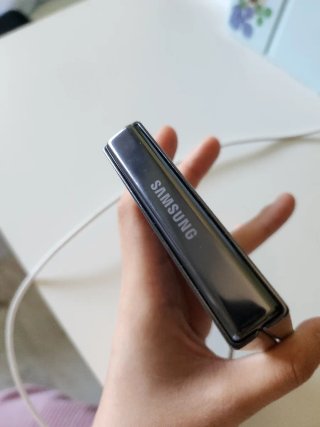 Samsung Galaxy Z Flip5 como nuevo