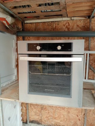 Horno eléctrico integrable plateado