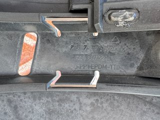 PARAGOLPES DELANTERO VOLKSWAGEN POLO IV (01-09)