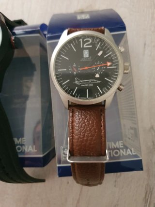4 Relojes WTI Nuevos