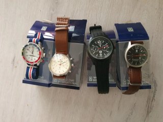 4 Relojes WTI Nuevos