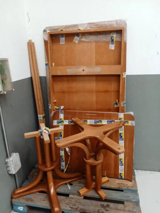 Urge!! Por mudanza Mesa alta salón extensible made