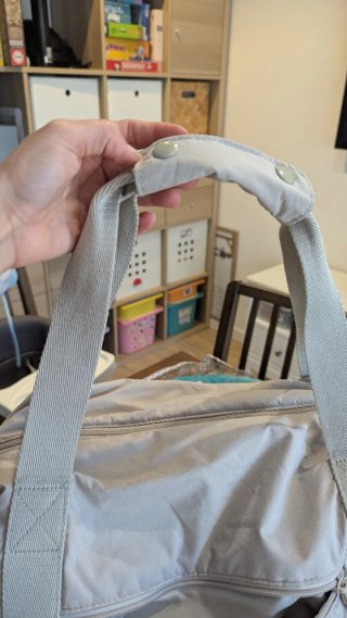 Bolsa de bebé color beige