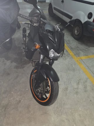 Kawasaki Z750 Naked Negra