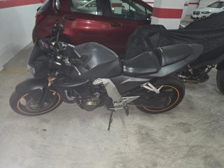Kawasaki Z750 Naked Negra