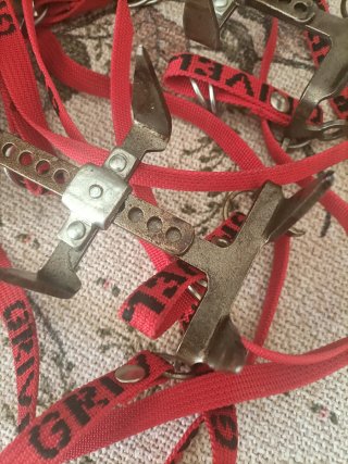 Ramponi Grivel vintage alpinismo