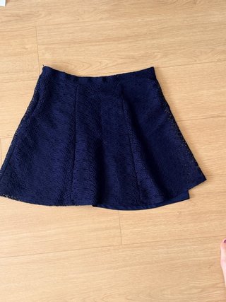 Falda corta azul de verano