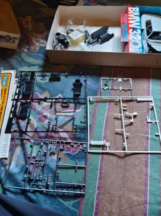Maqueta Tamiya BMW 320i Racing 1/24