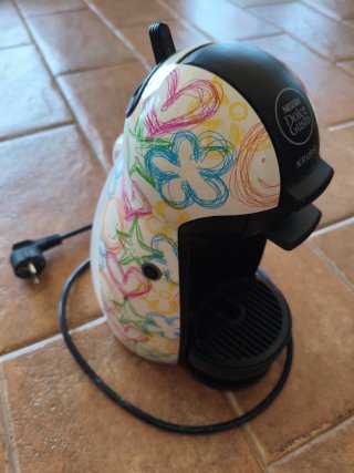 Cafetera Dolce Gusto Krups Diseño Floral