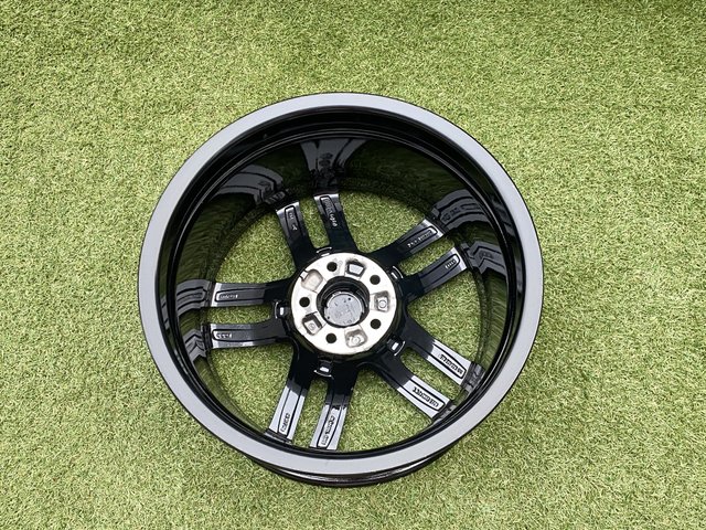 Llantas Originales Audi S-LINE 18" - Impolutas