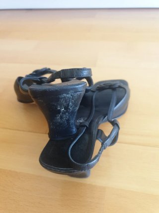 Sandalias piel estilo Vintage.  Talla 36