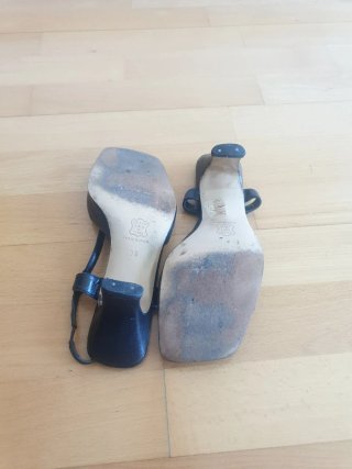 Sandalias piel estilo Vintage.  Talla 36