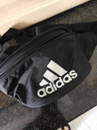 Riñonera Adidas Negra