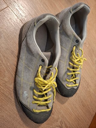 Scarpe Nike Donna + Scarponcini LoMar