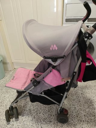 Sillita de paseo Maclaren niña