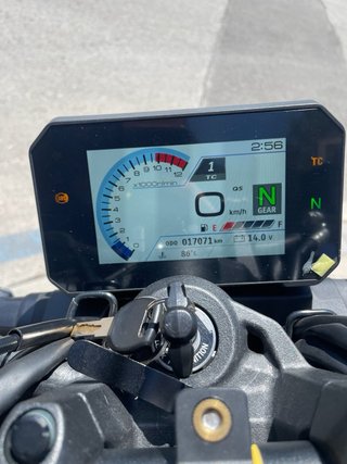 Suzuki GSX-8S A2