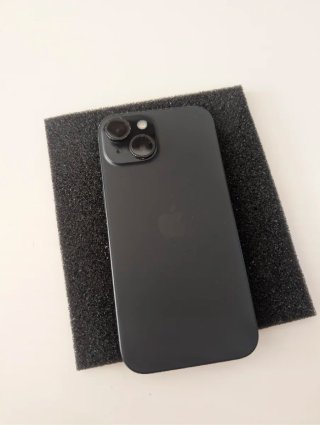 iPhone 15