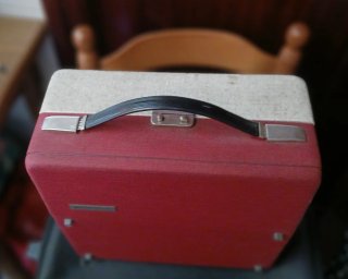 Giradischi portatile anni '60 beige/rosso